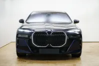 BMW 750 din 2024 cu 2.000 km - oferta BMW122335 - foto 5