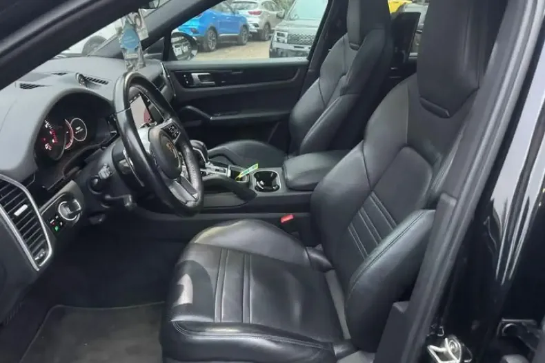 Porsche Cayenne din 2020 cu 90.000 km - oferta POR122336 - foto 4