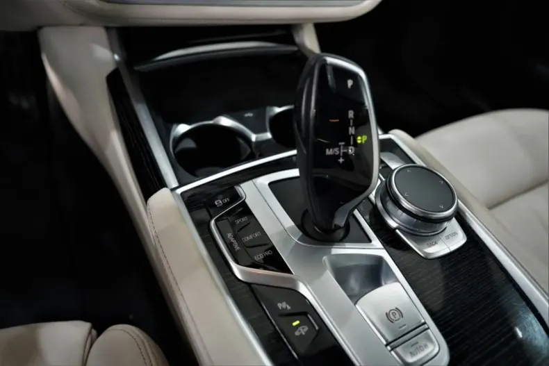 BMW 730 din 2021 cu 57.300 km - oferta BMW122338 - foto 15