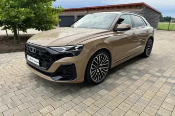 Audi Q8 din 2024 - oferta AUD122339