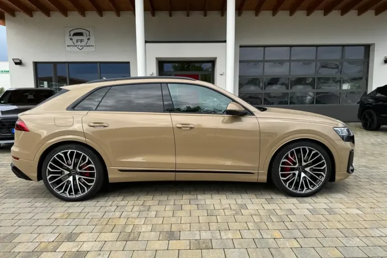 Audi Q8 din 2024 cu 1.000 km - oferta AUD122339 - foto 7