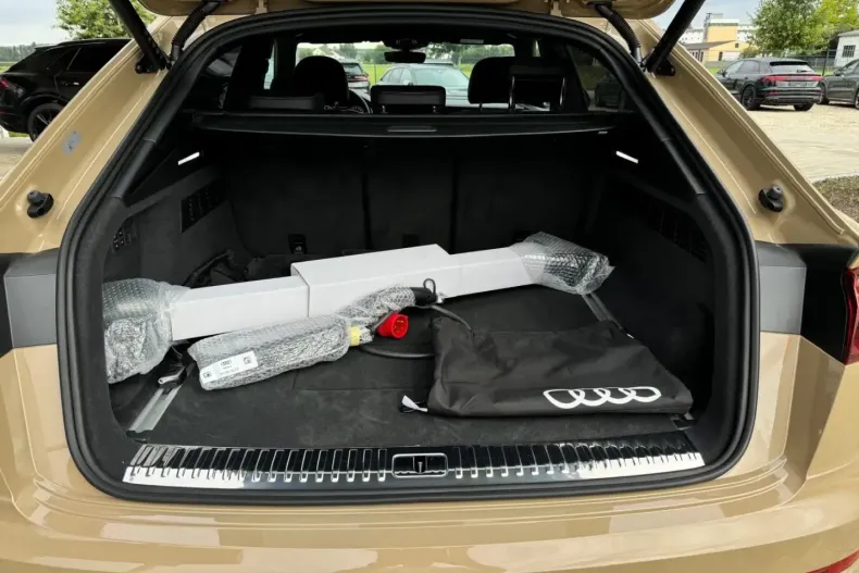 Audi Q8 din 2024 cu 1.000 km - oferta AUD122339 - foto 15