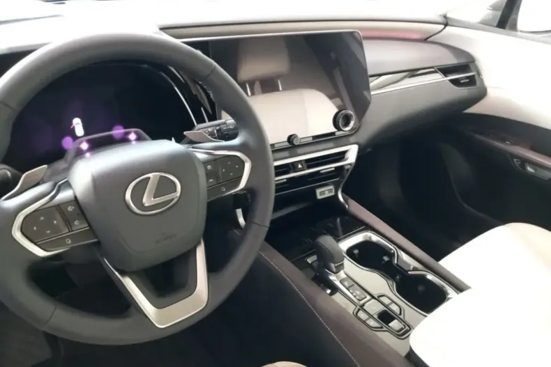 Lexus RX 450 din 2024 cu 10 km - oferta LEX122340 - foto 7