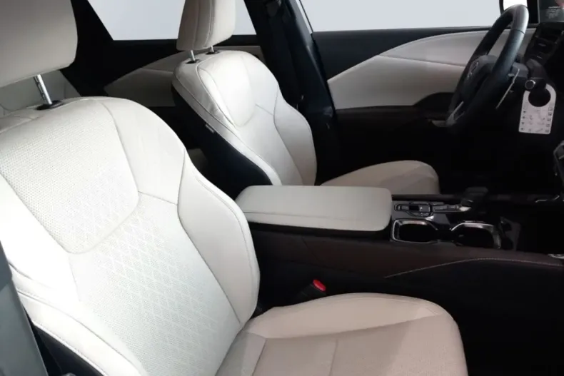 Lexus RX 450 din 2024 cu 10 km - oferta LEX122340 - foto 23