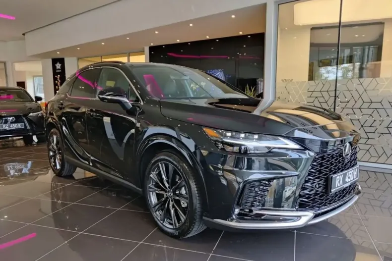 Lexus RX 450 din 2024 cu 6.490 km - oferta LEX122343 - foto 2