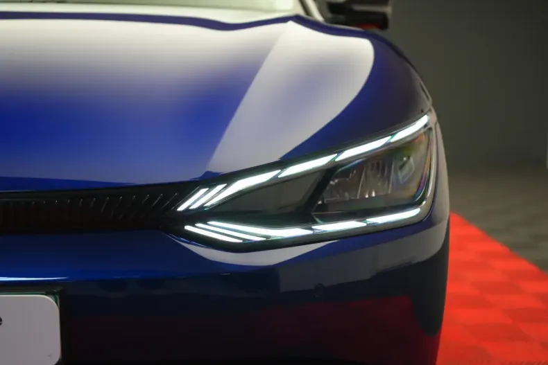 Kia EV6 din 2023 cu 14.000 km - oferta KIA122344 - foto 5