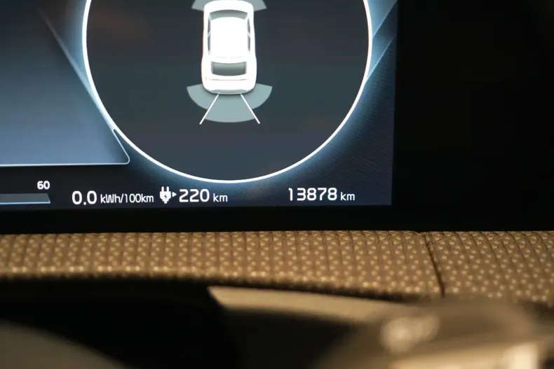 Kia EV6 din 2023 cu 14.000 km - oferta KIA122344 - foto 26