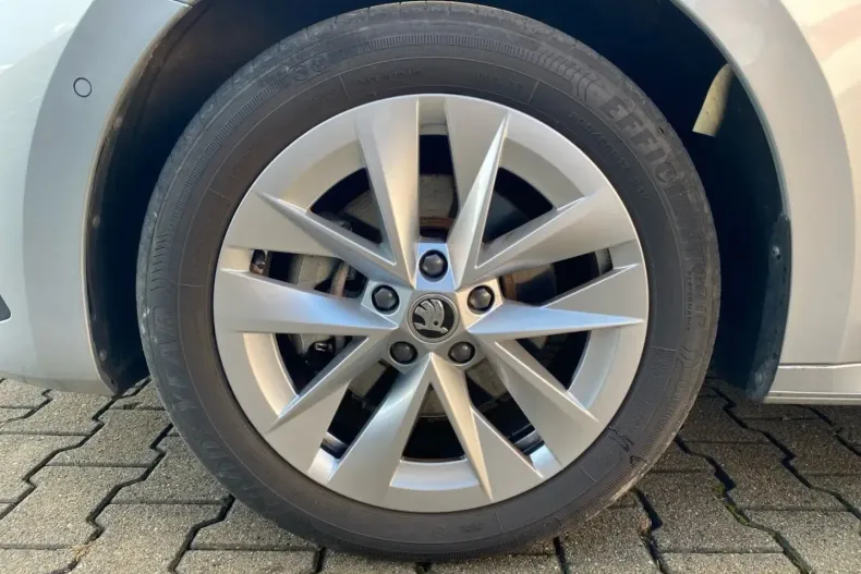 Skoda Octavia din 2022 cu 54.100 km - oferta SKO122346 - foto 11