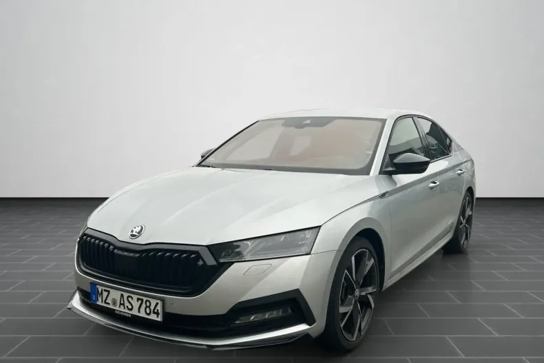 Skoda Octavia din 2024 cu 13.000 km - oferta SKO122349 - foto 1