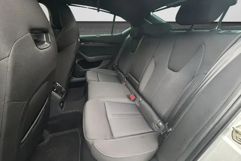 Skoda Octavia din 2024 cu 13.000 km - oferta SKO122349 - foto 15