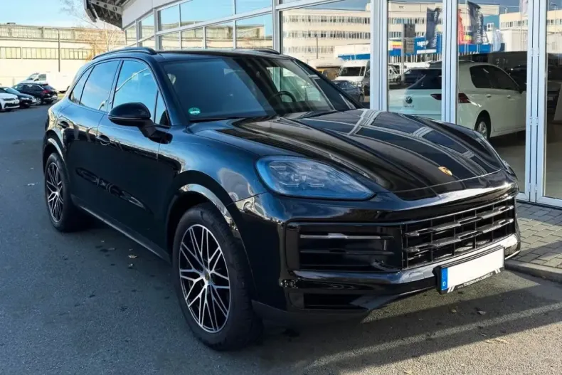 Porsche Cayenne din 2024 cu 6.900 km - oferta POR122355 - foto 1