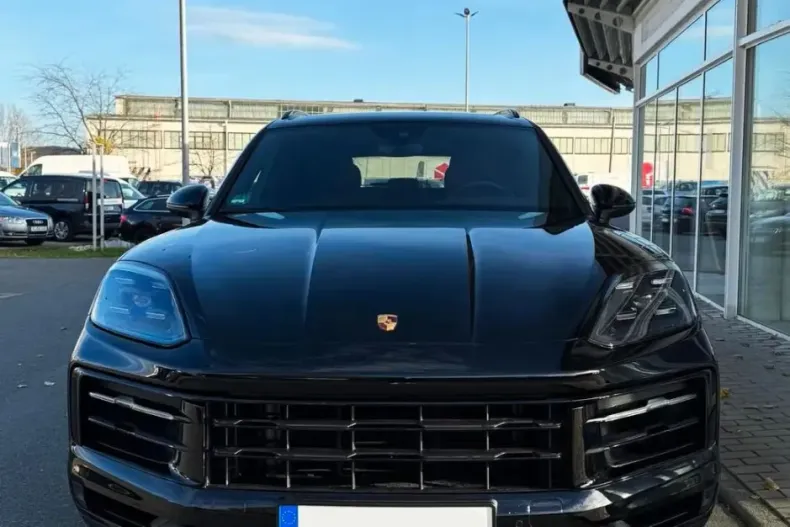 Porsche Cayenne din 2024 cu 6.900 km - oferta POR122355 - foto 2