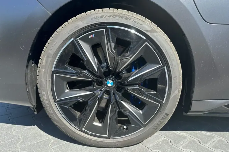 BMW M760 din 2024 cu 14.412 km - oferta BMW122356 - foto 12