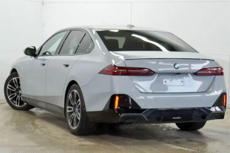 BMW 520 din 2024 cu 32.200 km - oferta BMW122360 - foto 3