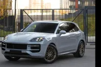 Porsche Cayenne din 2024 cu 17.700 km - oferta POR122361 - foto 3