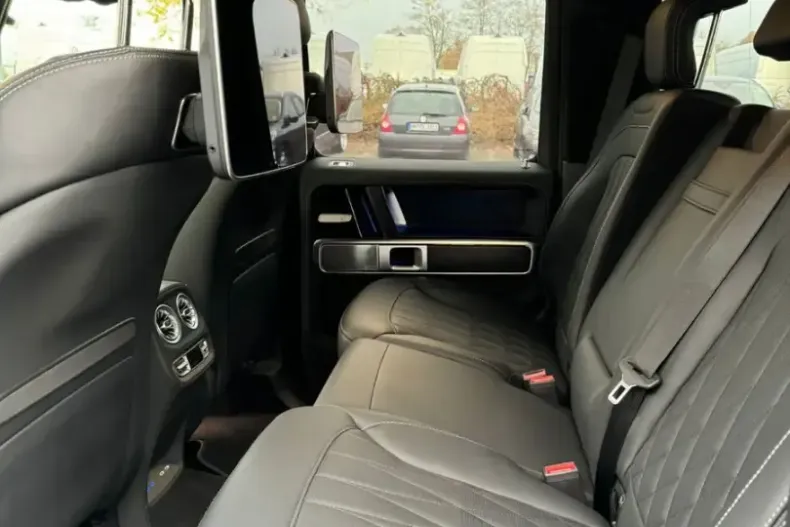 Mercedes-Benz G 63 AMG din 2024 cu 9.972 km - oferta MER122364 - foto 8