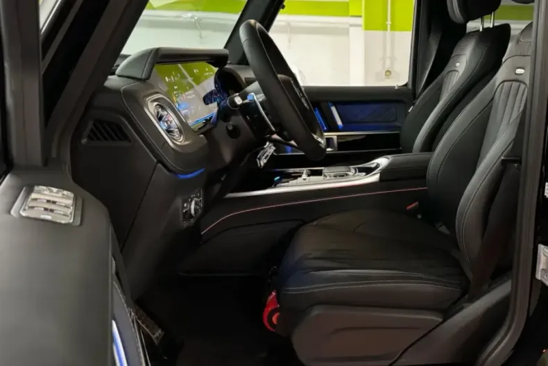 Mercedes-Benz G 63 AMG din 2024 cu 10 km - oferta MER122365 - foto 11