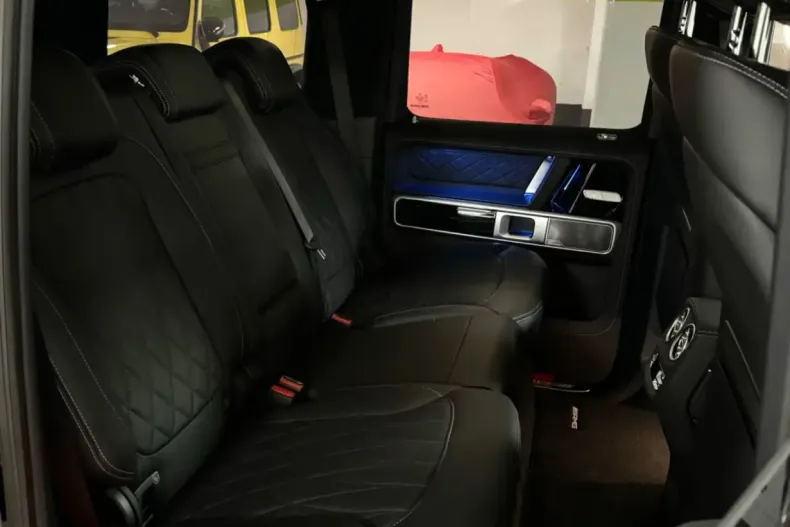 Mercedes-Benz G 63 AMG din 2024 cu 10 km - oferta MER122365 - foto 24