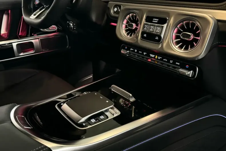 Mercedes-Benz G 63 AMG din 2024 cu 10 km - oferta MER122365 - foto 34