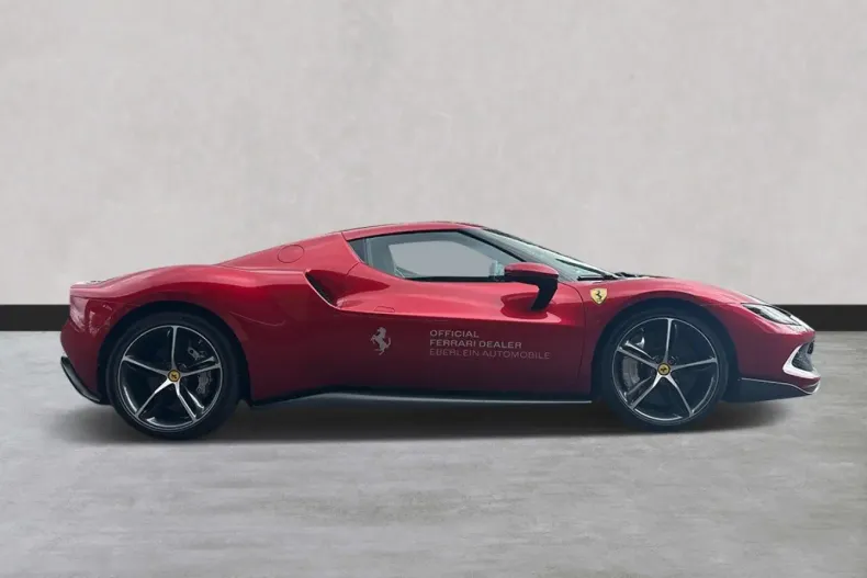 Ferrari 296 GTB din 2022 cu 21.000 km - oferta FER122366 - foto 5