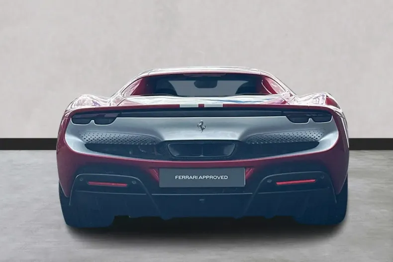 Ferrari 296 GTB din 2022 cu 21.000 km - oferta FER122366 - foto 7