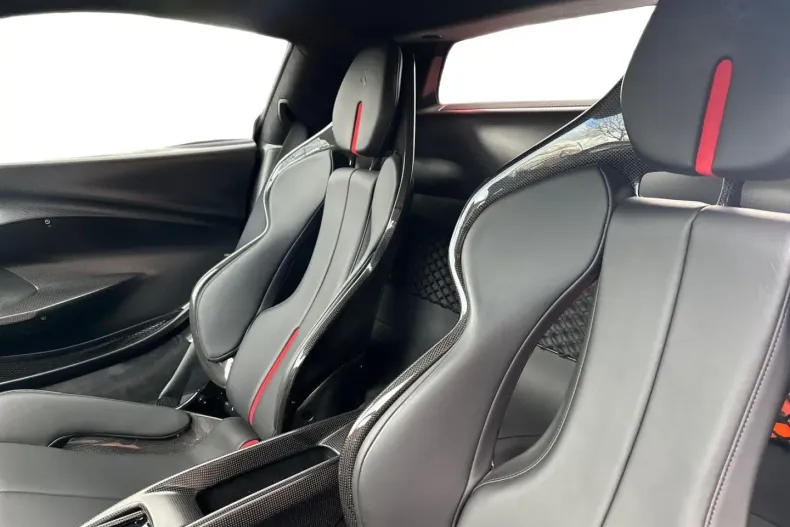 Ferrari 296 GTB din 2022 cu 21.000 km - oferta FER122366 - foto 14