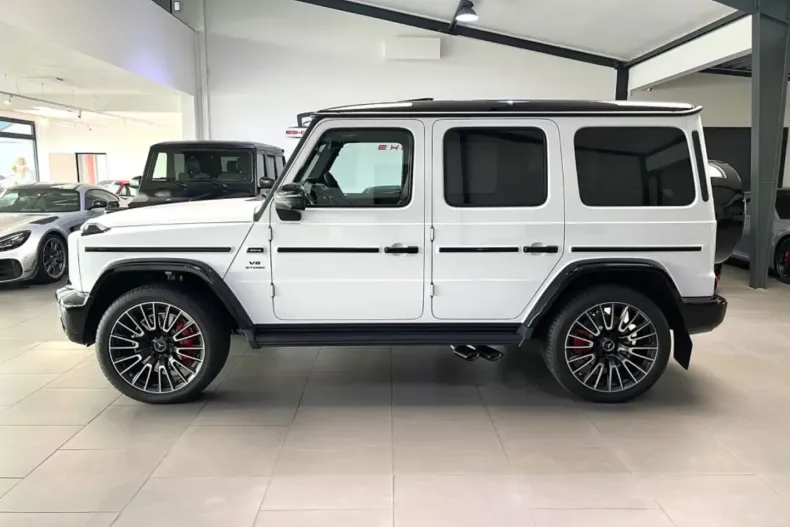 Mercedes-Benz G 63 AMG din 2024 cu 25 km - oferta MER122367 - foto 4
