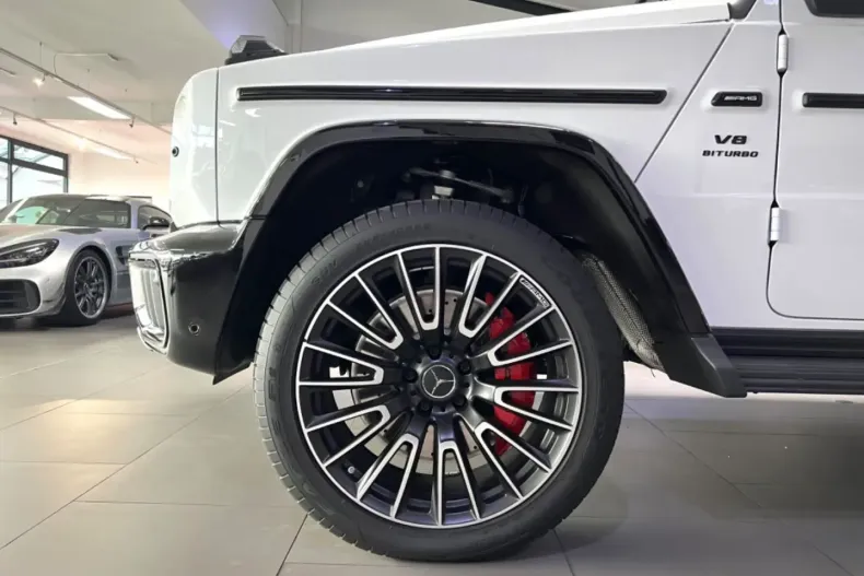 Mercedes-Benz G 63 AMG din 2024 cu 25 km - oferta MER122367 - foto 9