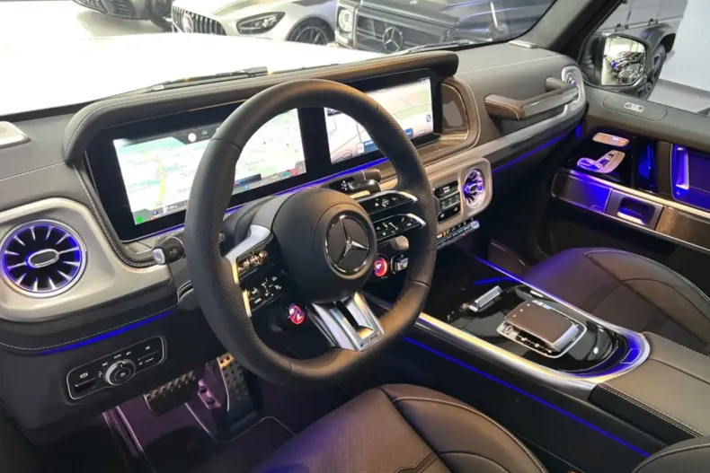 Mercedes-Benz G 63 AMG din 2024 cu 25 km - oferta MER122367 - foto 11