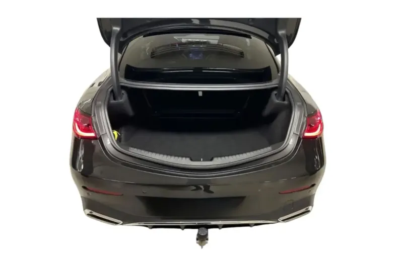 Mercedes-Benz CLE 300 din 2023 cu 6.500 km - oferta MER122368 - foto 4