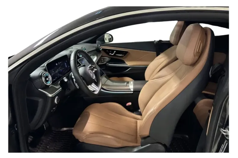 Mercedes-Benz CLE 300 din 2023 cu 6.500 km - oferta MER122368 - foto 9