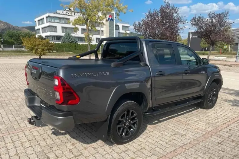 Toyota Hilux din 2023 cu 39.500 km - oferta TOY122370 - foto 4