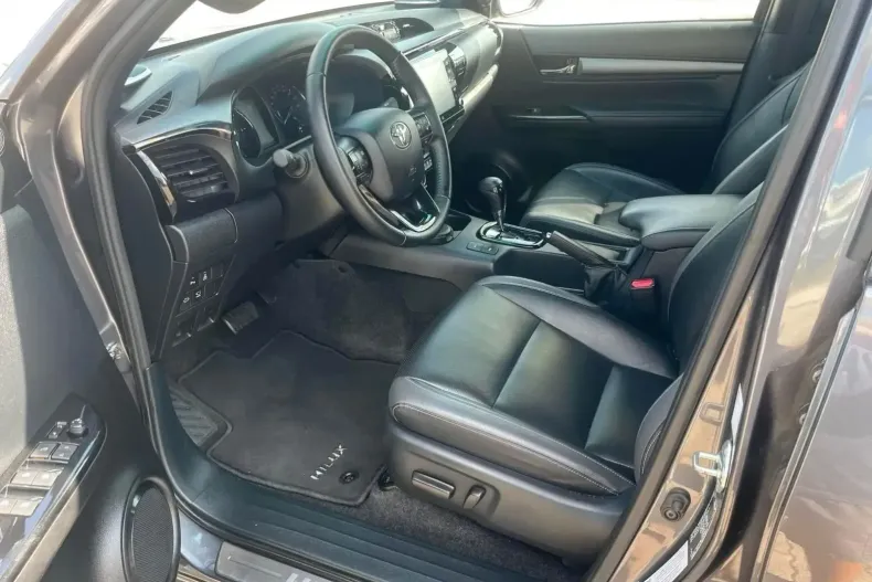 Toyota Hilux din 2023 cu 39.500 km - oferta TOY122370 - foto 6