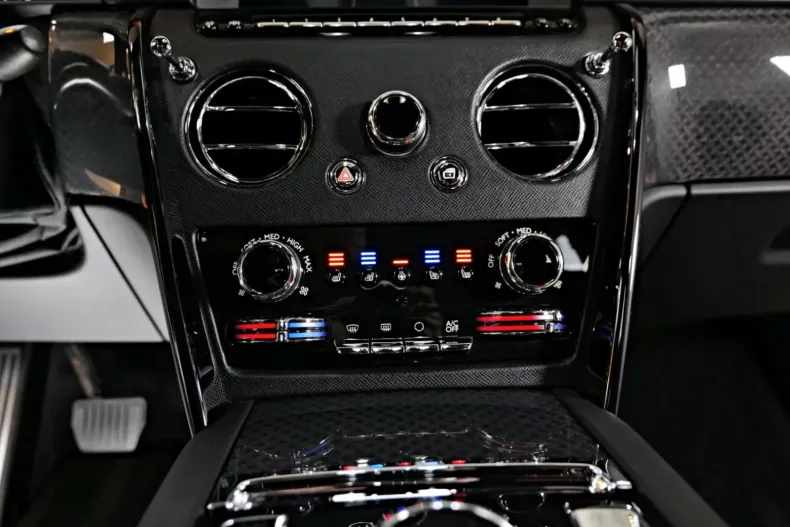 Rolls-Royce Cullinan din 2023 cu 12.550 km - oferta ROL122373 - foto 18