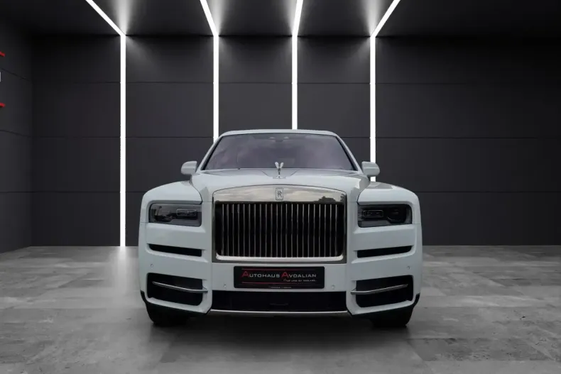 Rolls-Royce Cullinan din 2023 cu 6.888 km - oferta ROL122377 - foto 2