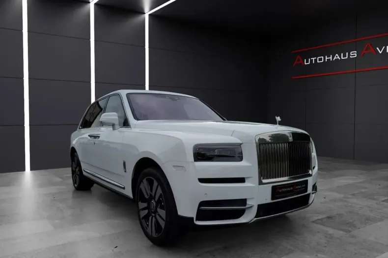 Rolls-Royce Cullinan din 2023 cu 6.888 km - oferta ROL122377 - foto 3