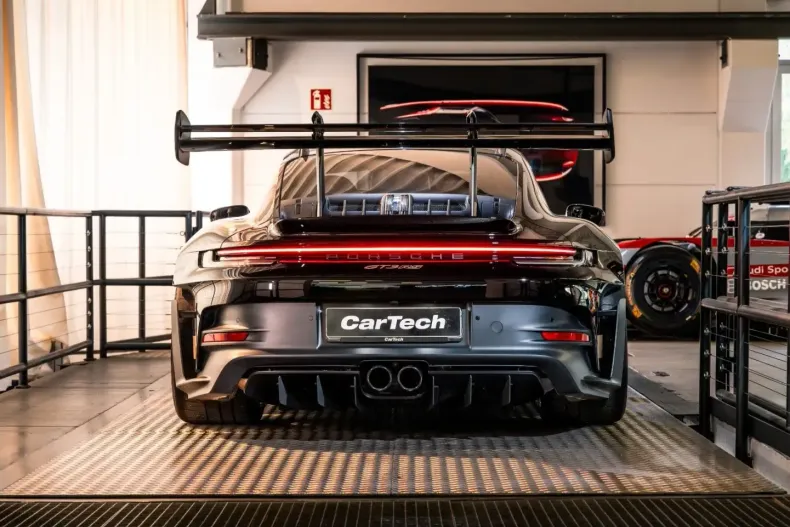 Porsche 992 din 2024 cu 3.090 km - oferta POR122384 - foto 6