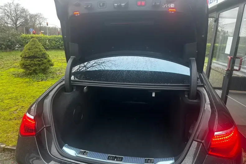 Mercedes-Benz S 580 din 2023 cu 77.000 km - oferta MER122386 - foto 18