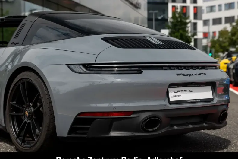 Porsche 992 din 2024 cu 11.018 km - oferta POR122402 - foto 8