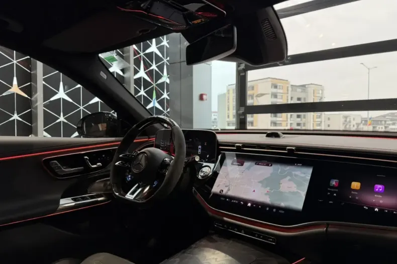 Mercedes-Benz E 53 AMG din 2025 cu 10.000 km - oferta MER122408 - foto 13