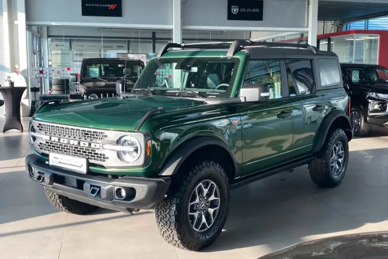 Ford Bronco din 2024 cu 11.100 km - oferta FOR122414 - foto 1