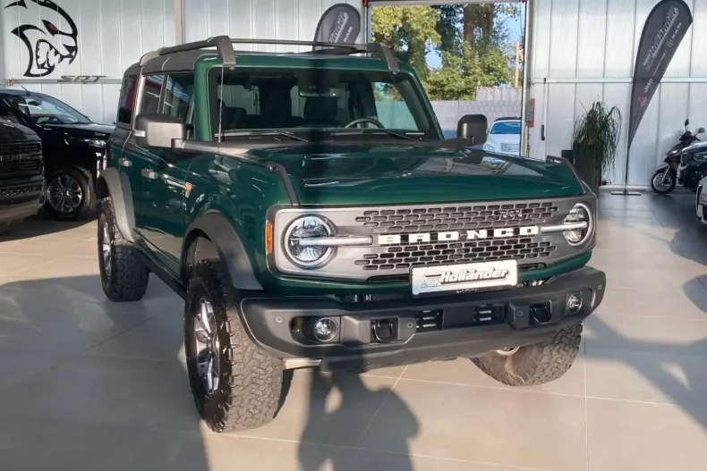 Ford Bronco din 2024 cu 11.100 km - oferta FOR122414 - foto 2
