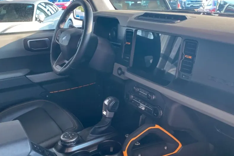 Ford Bronco din 2024 cu 11.100 km - oferta FOR122414 - foto 3