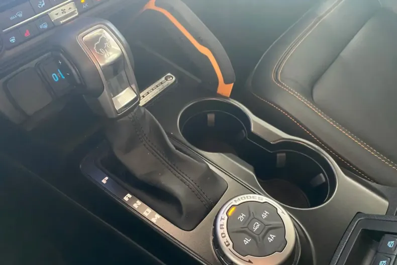 Ford Bronco din 2024 cu 11.100 km - oferta FOR122414 - foto 26