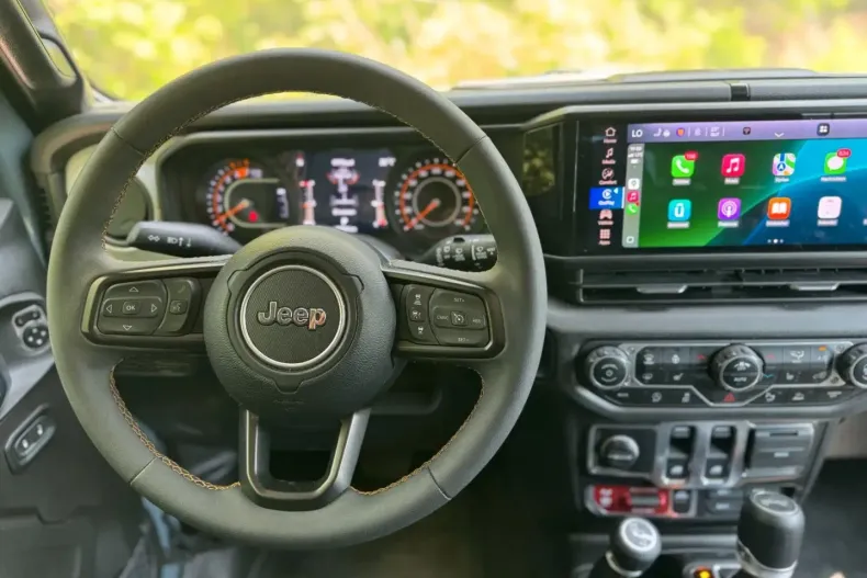 Jeep Wrangler din 2023 cu 37.859 km - oferta JEE122415 - foto 8