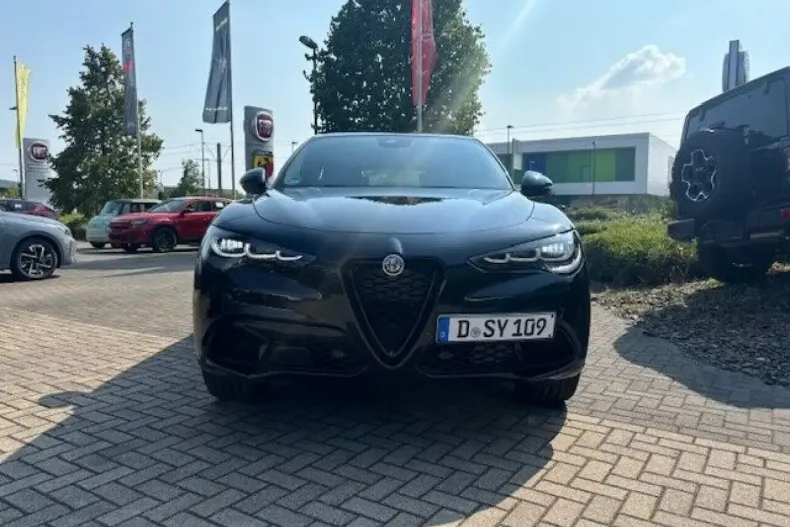 Alfa Romeo Stelvio din 2024 cu 18.888 km - oferta ALF122418 - foto 8