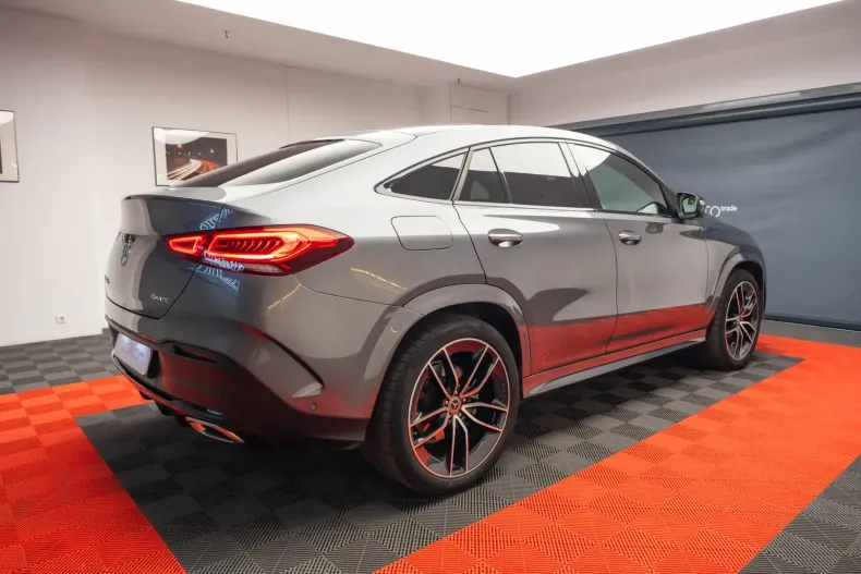 Mercedes-Benz GLE 350 din 2022 cu 33.720 km - oferta MER122427 - foto 3