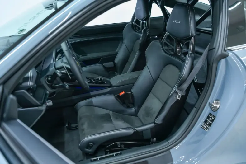 Porsche 992 din 2024 cu 1.495 km - oferta POR122429 - foto 12