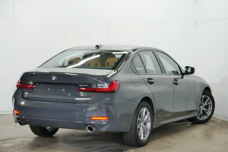 BMW 318 din 2024 cu 15.400 km - oferta BMW122438 - foto 4