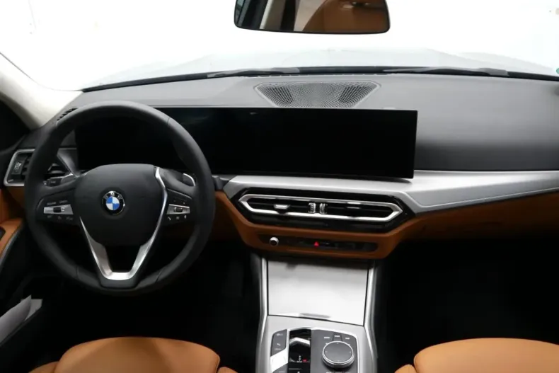 BMW 318 din 2024 cu 15.400 km - oferta BMW122438 - foto 5